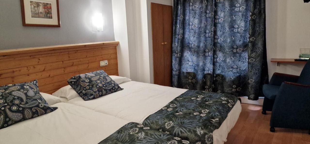 Hotel Merino Пас-де-ла-Каса Экстерьер фото